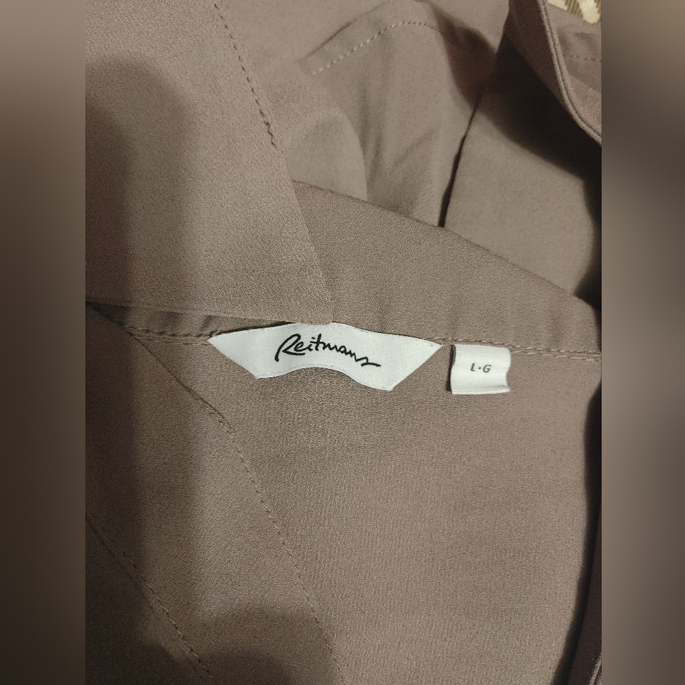 Reitmans Classic Beige Top